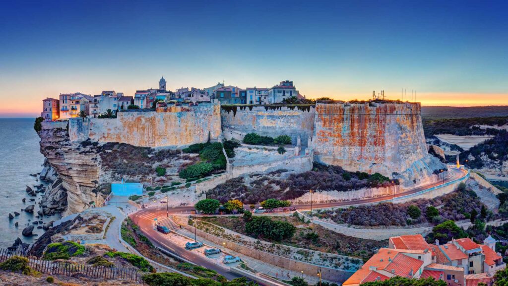 Vu sur Bonifacio à l’occasion d’un voyage en camion aménagé