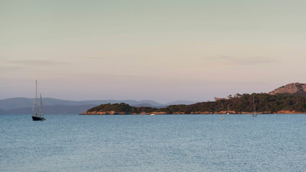 Lever de soleil sur Porquerolles