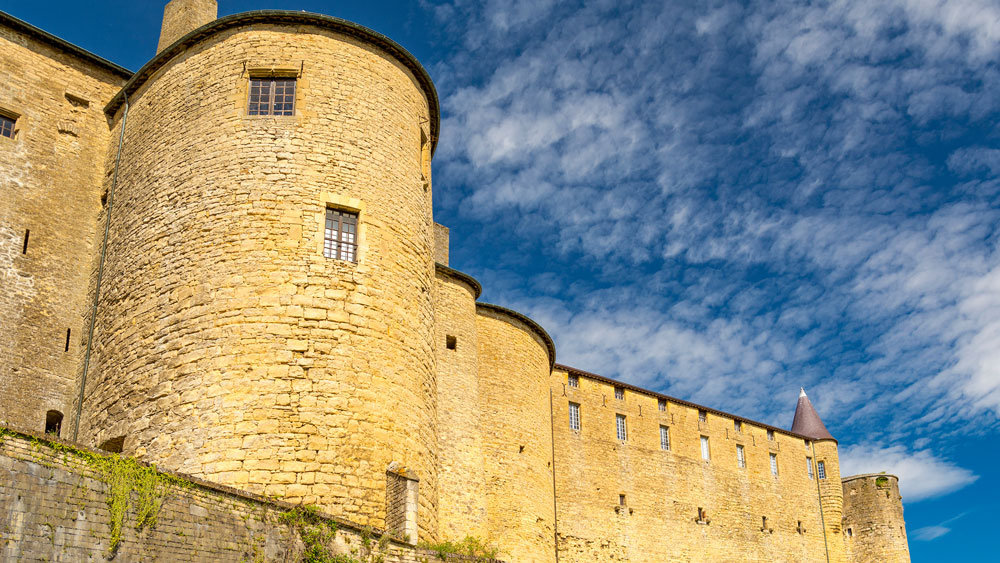 Château de Sedan à découvrir en roadtrip en van aménagé