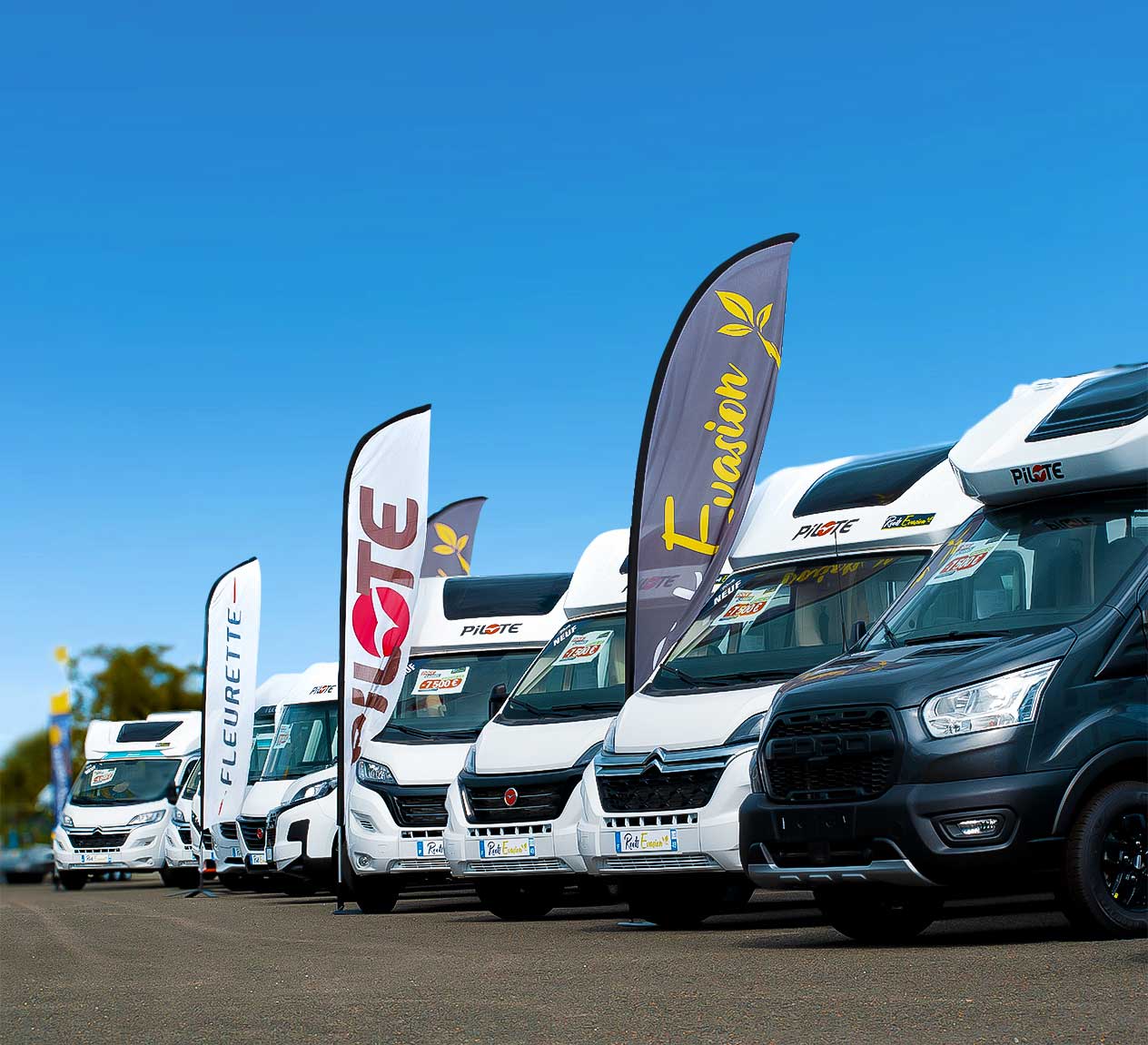 camping-cars-neufs-roots-evasion-pilote-fleurette Camping-cars profilés des marques Pilote et Fleurette disponibles chez Roots Evasion à Angers